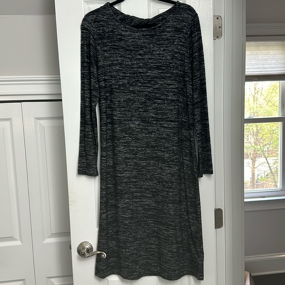 GAP heathered charcoal, long-sleeve dress